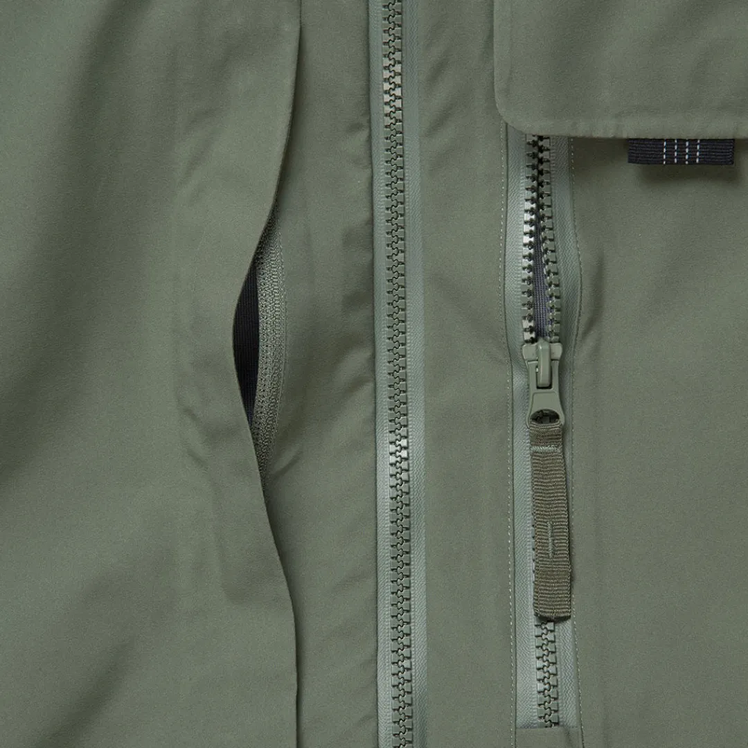 Hiker DrymaxX 3L Ventilated Retkeilytakki Naisten<Halti New