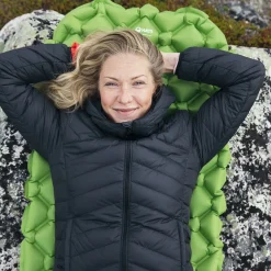 Huippu Naisten Re Untuvatakki<Halti Clearance